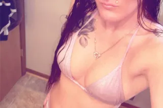 Cum N Play🍓🍆💦💦 - Image 2